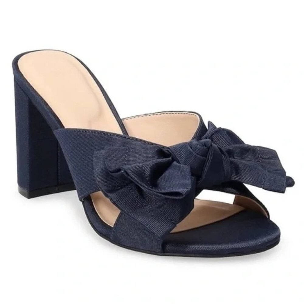 DRAPER JAMES RSVP™ Tammy Dress Sandals